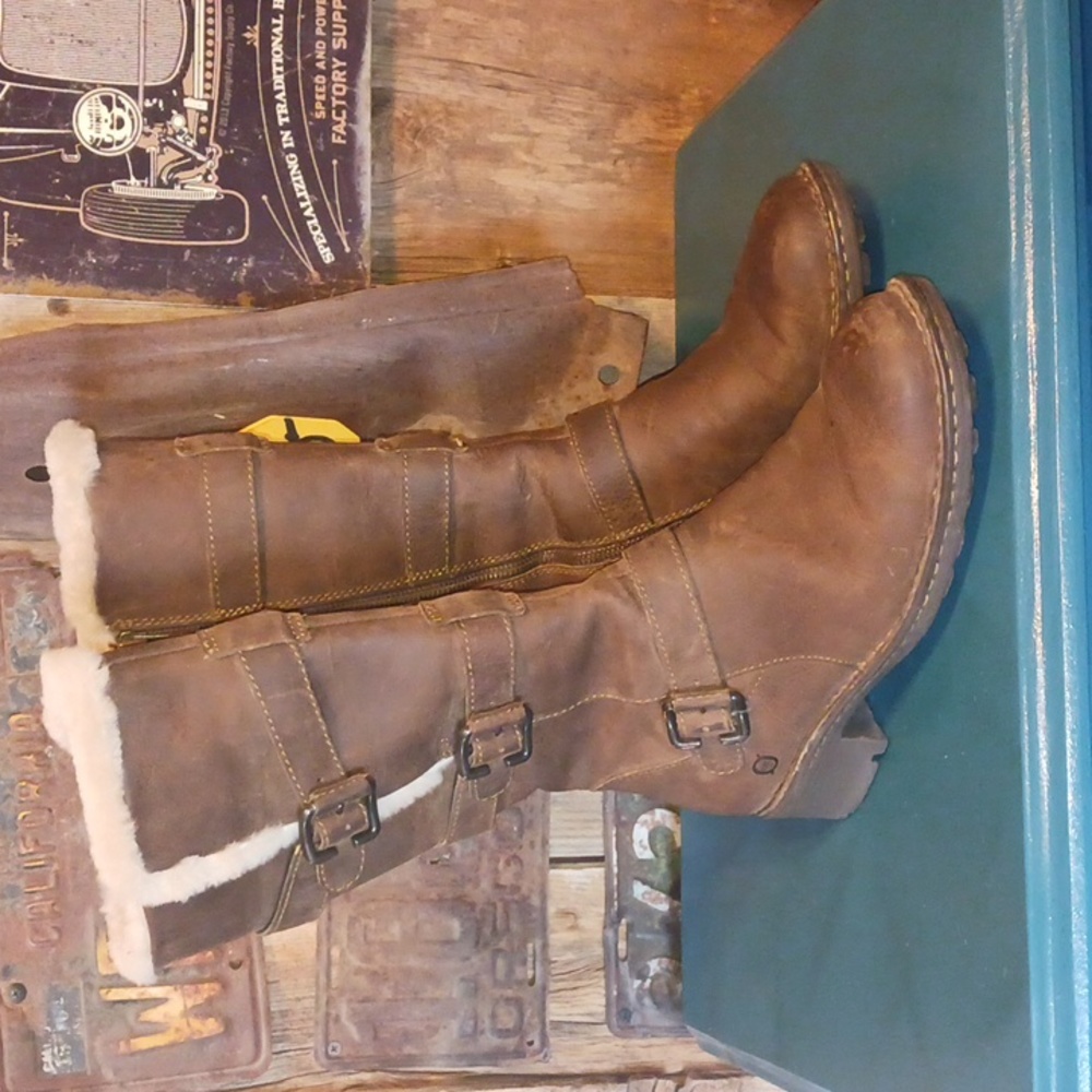 Born tall boots